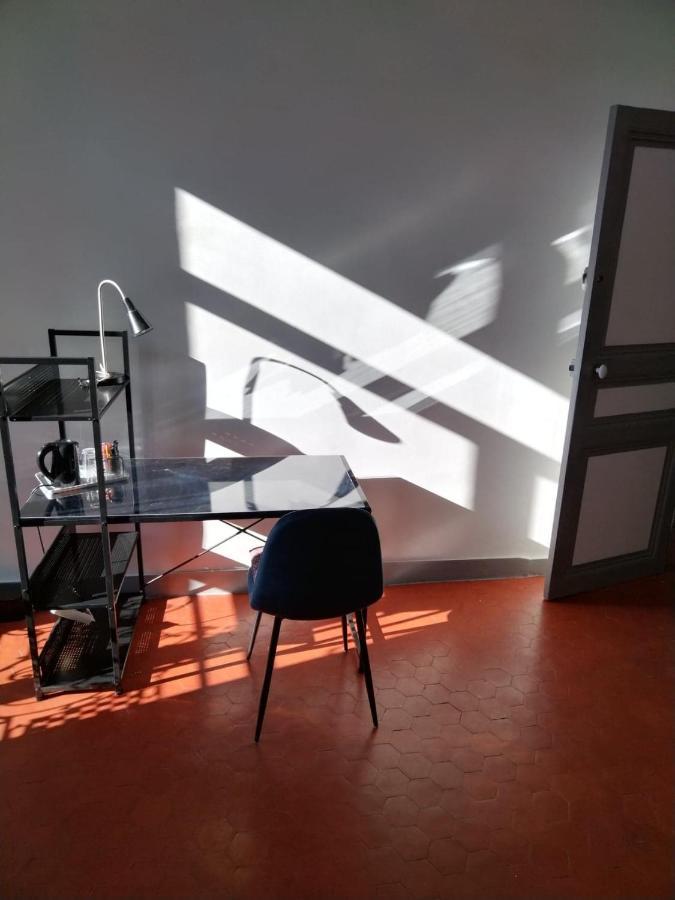 Quartier Des Createurs "La Plaine Cours Julien" Chambre Privee Dans Appartement Menage Frequent Des Parties Commune 马赛 外观 照片