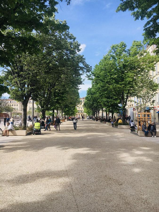 Quartier Des Createurs "La Plaine Cours Julien" Chambre Privee Dans Appartement Menage Frequent Des Parties Commune 马赛 外观 照片
